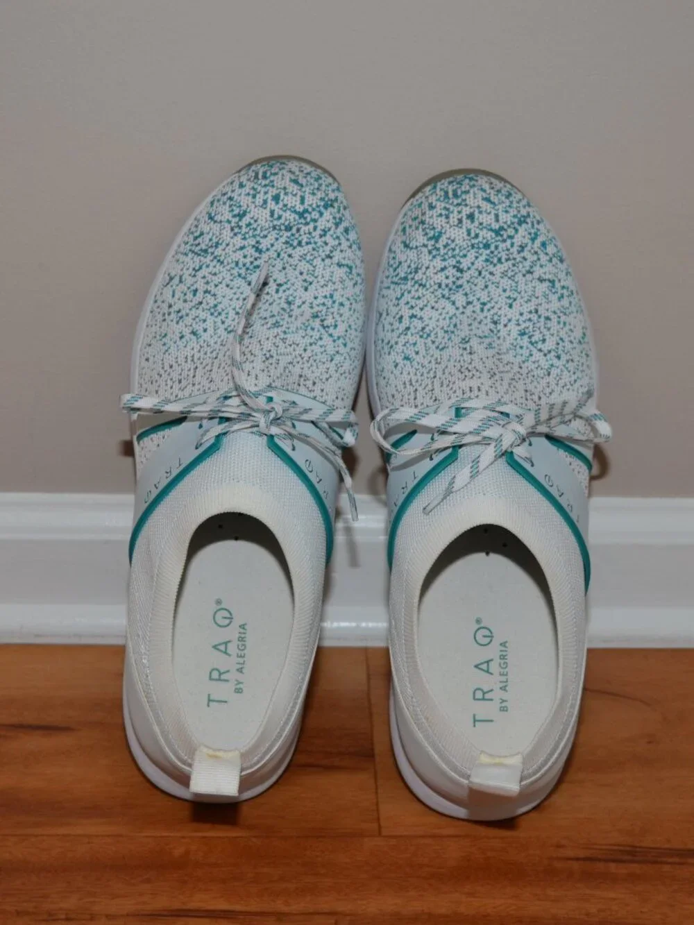 Alegria Traq White Multi TRA-QOO-5110 Wms EUR 42/ US 11 Tennis Comfort Sneakers